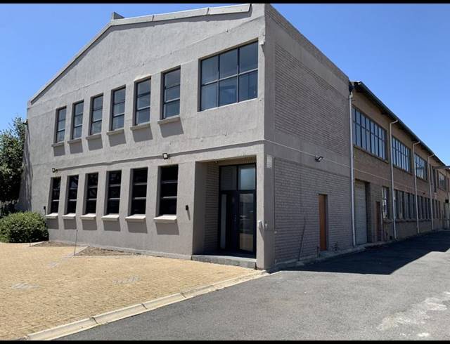 INDUSTRIAL PROPERTY TO RENT IN PAARDEN ISLAND